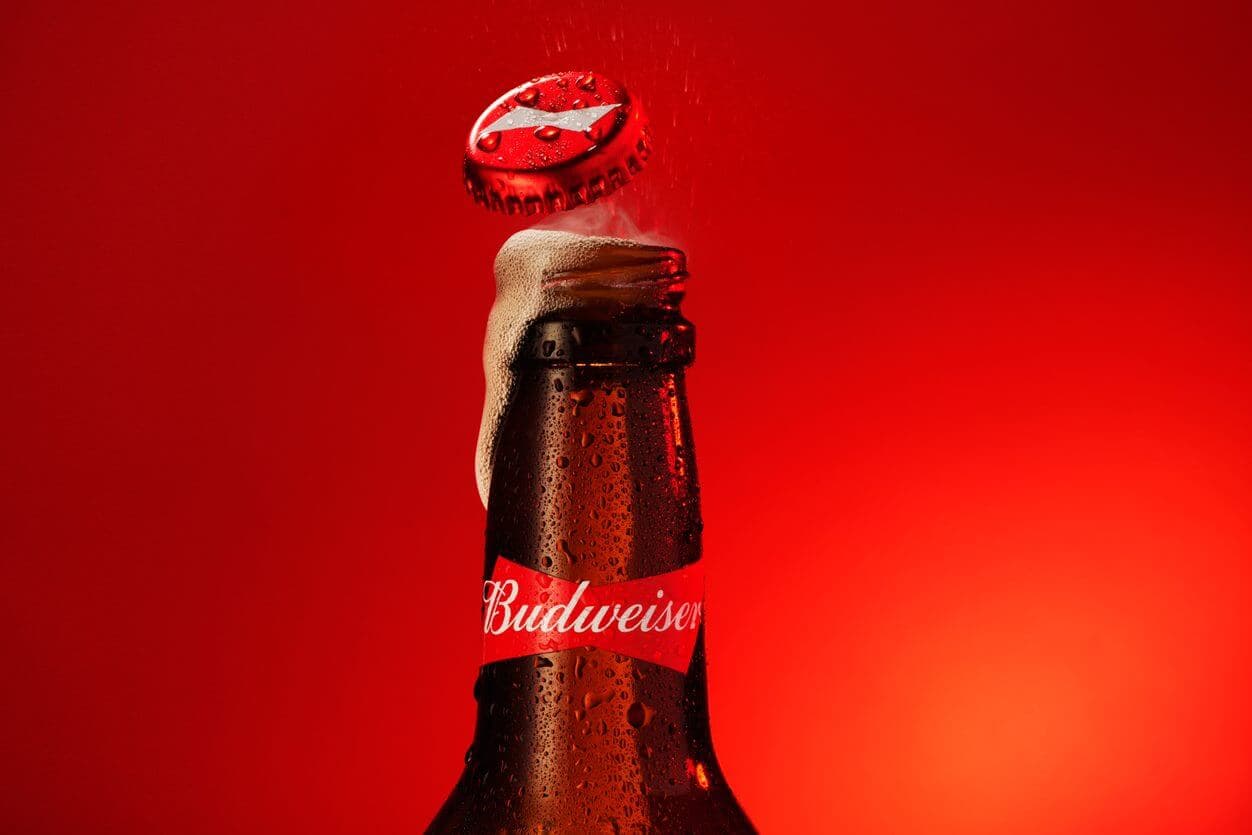 Top of Budweiser bottle