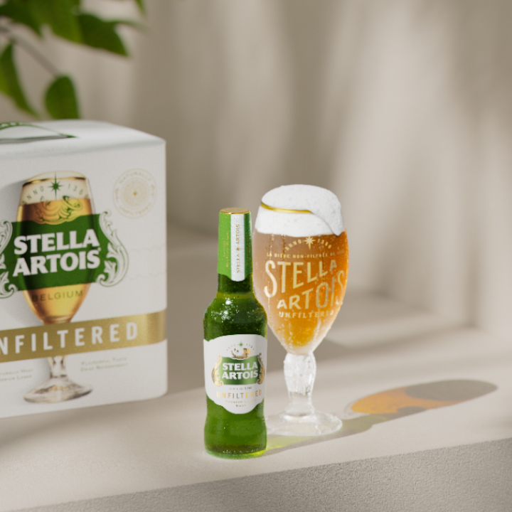 Stella Artois Unfiltered Pint Glass and Bottle